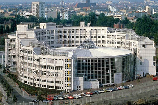 Berlin Institute of Technology review